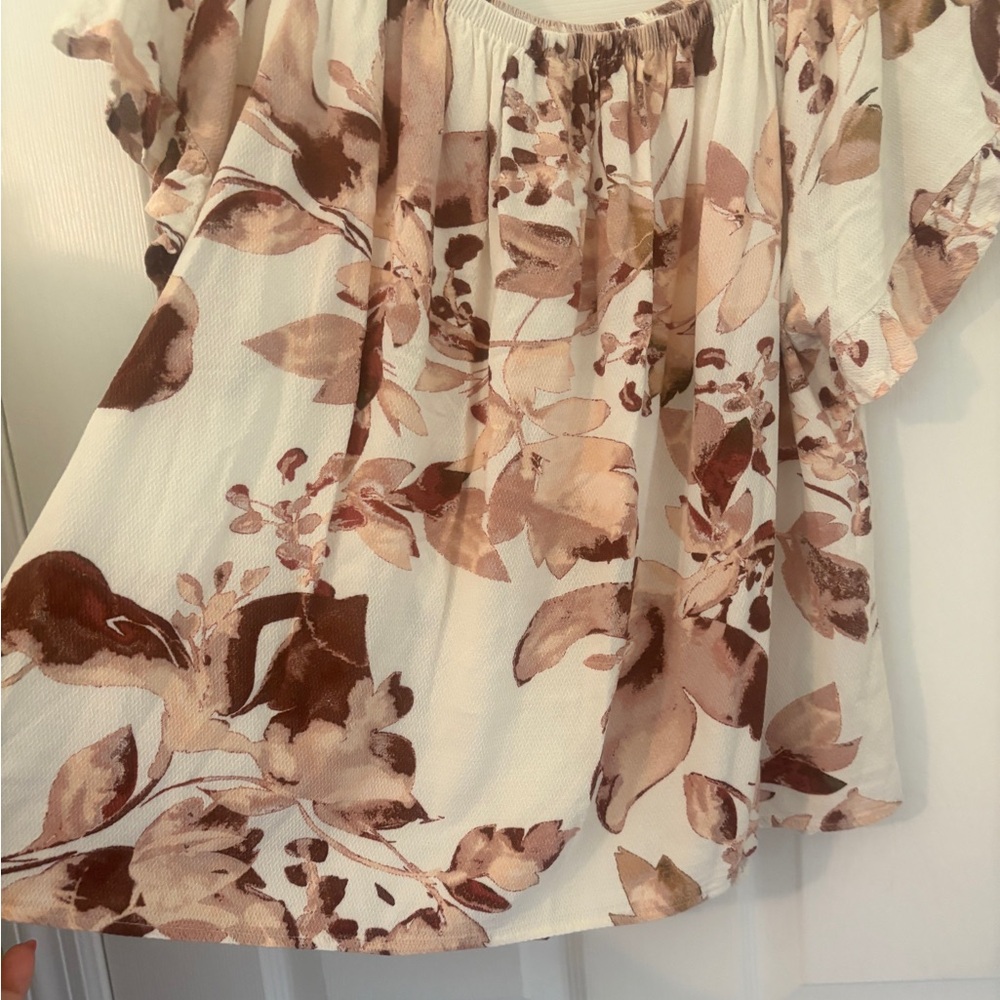 EUC, Knox Rose Cream, Rose and Brown Floral Blouse - Picture 5 of 6